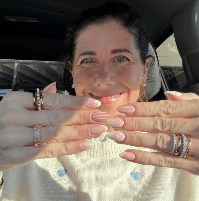 Claire, founder of Solira Nails