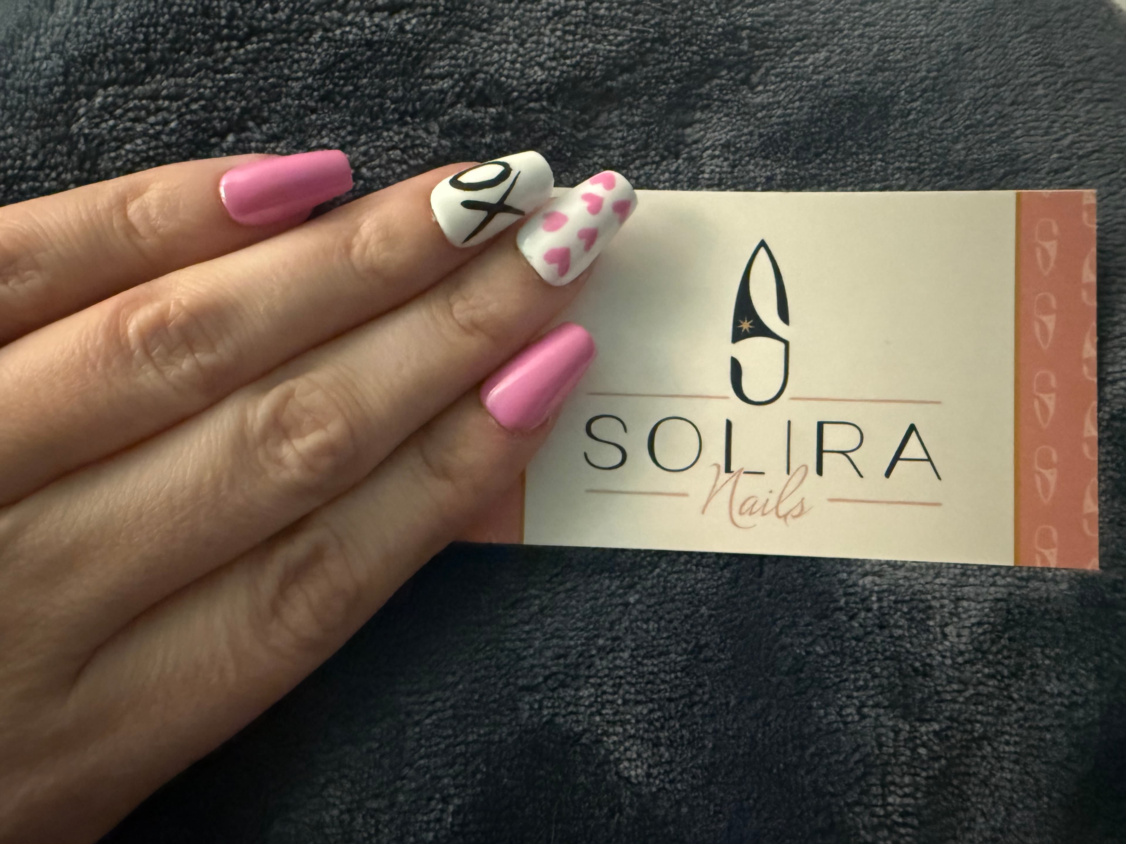 Solira Nails gallery image 1