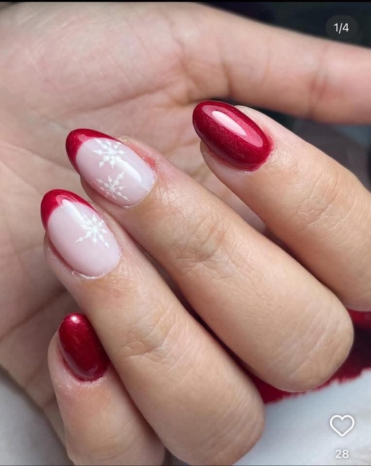 Solira Nails gallery image 2