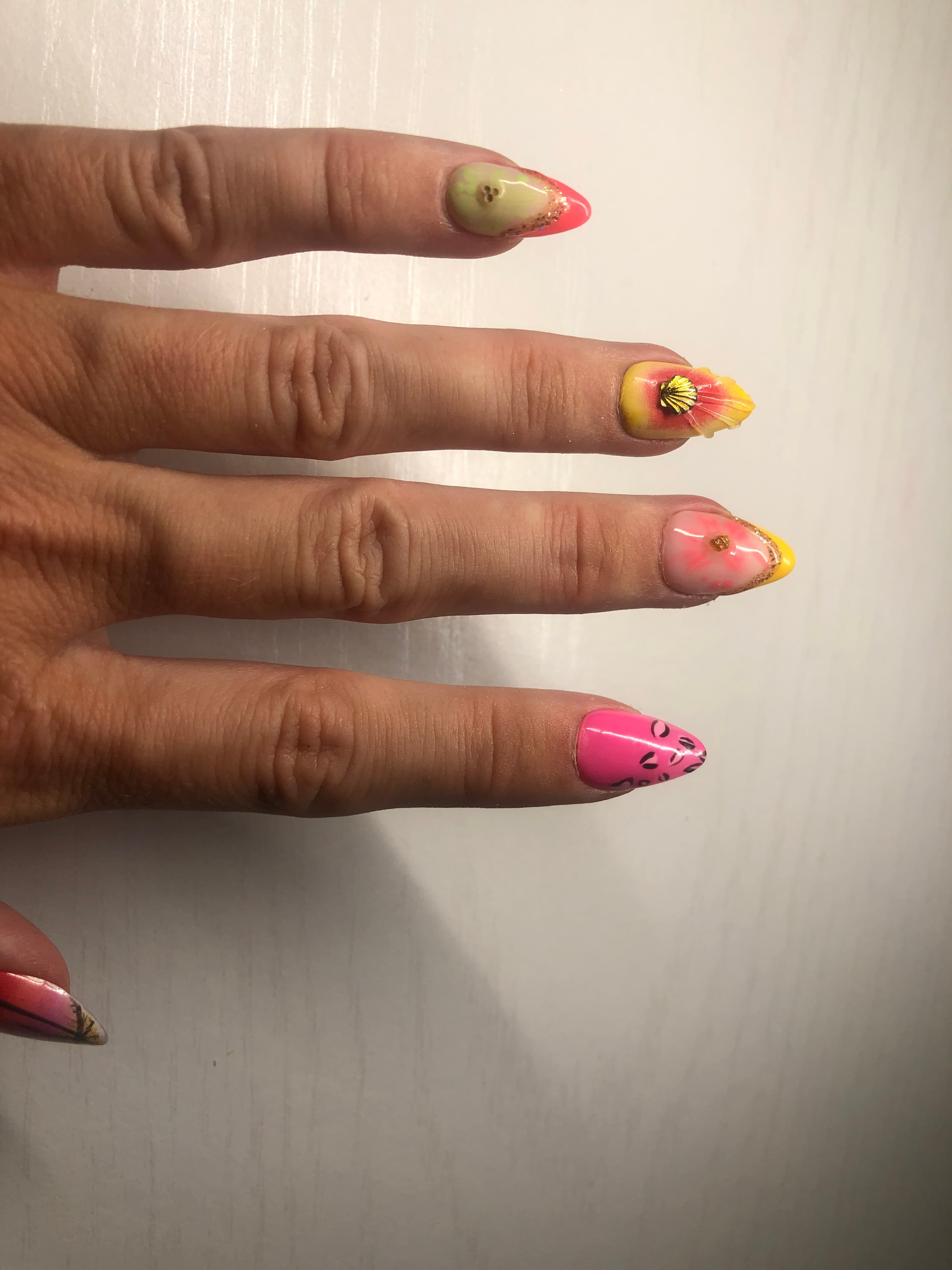 Solira Nails gallery image 4